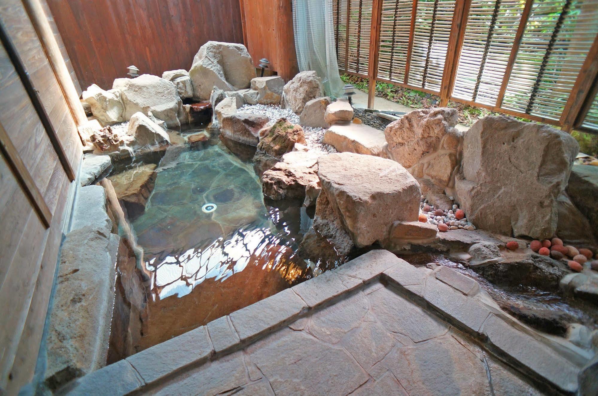 Ban-Ya Hot Spring Inn Jufu Exteriér fotografie