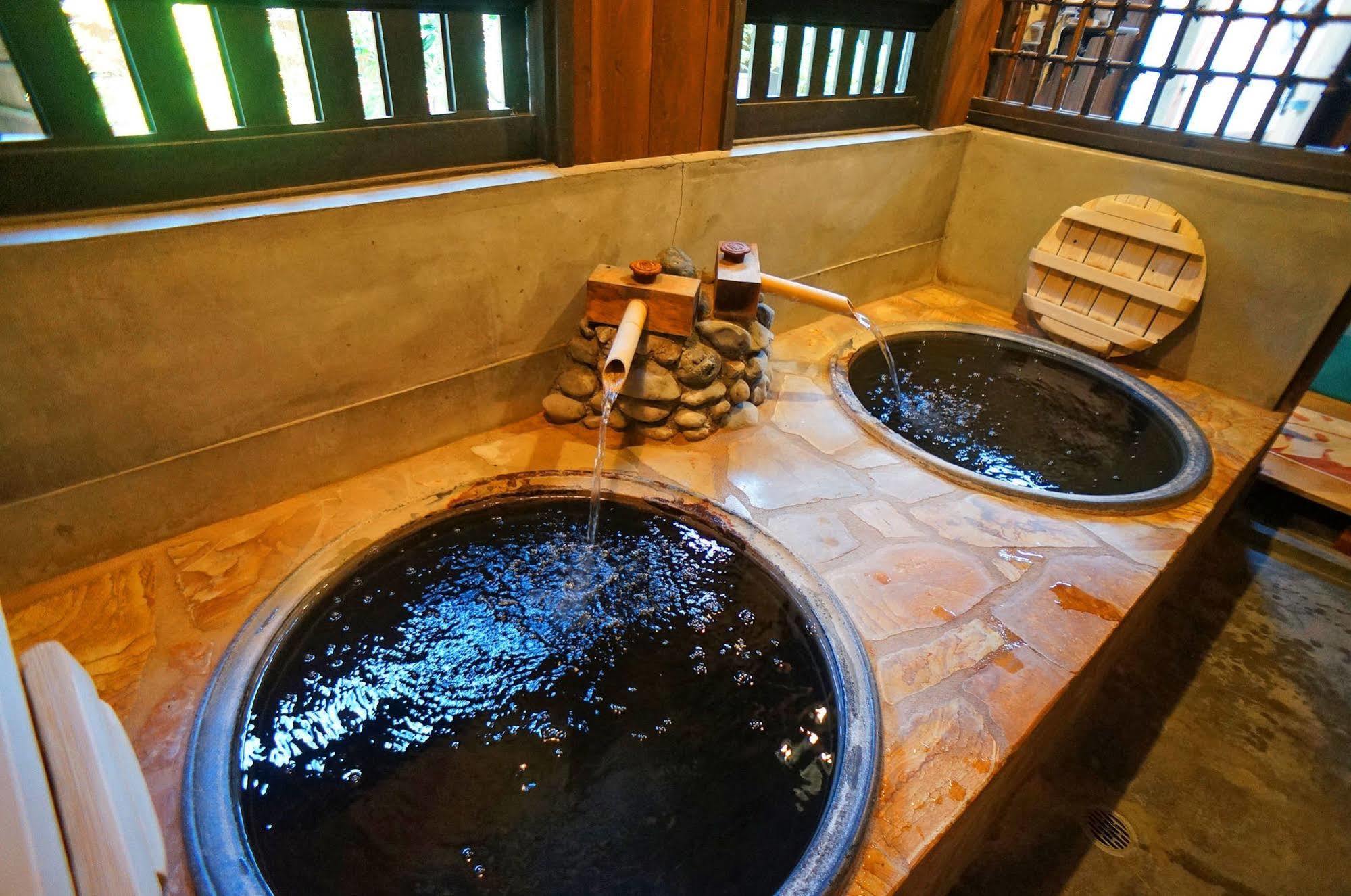 Ban-Ya Hot Spring Inn Jufu Exteriér fotografie
